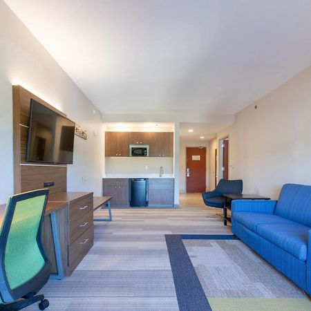 Holiday Inn Express Johnson City By Ihg Exterior foto